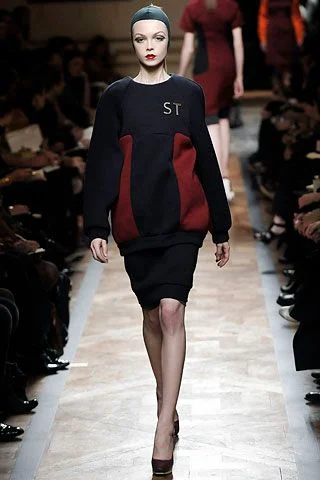 Look 16